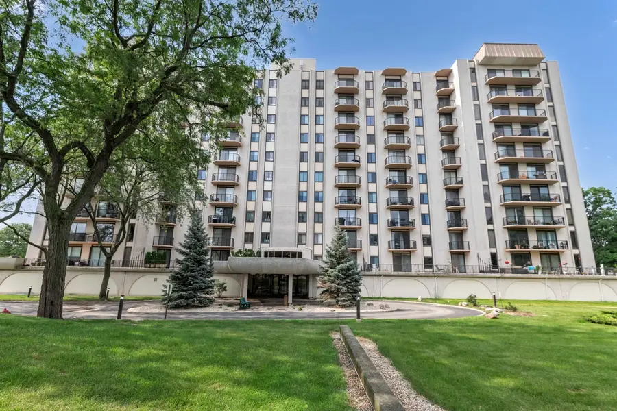 190 S Wood Dale Road #1108, Wood Dale, IL 60191 - #2