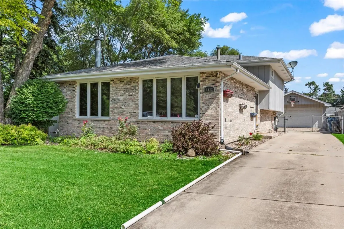 5532 129th Street, Crestwood, IL 60418 - #1