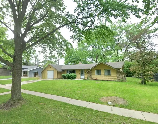 1408 Fairlane Drive, Schaumburg, IL 60193