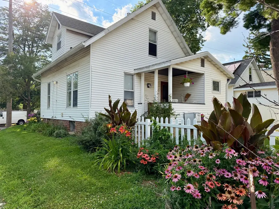 1114 S Oak Street, Bloomington, IL 61701 - #2