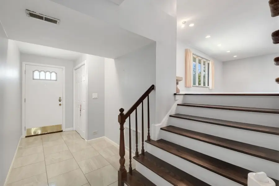 9143 Dr Korczak Terrace, Skokie, IL 60076 - #3