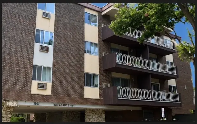 1301 S Finley Road #222, Lombard, IL 60148 - #2