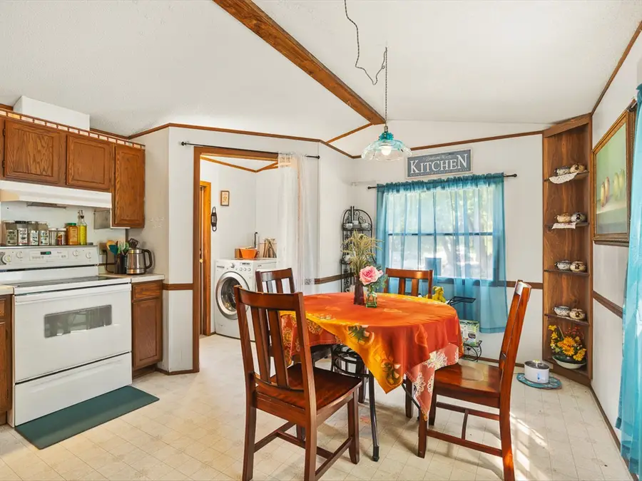 206 Viola Drive, Freeport, IL 61032 - #3