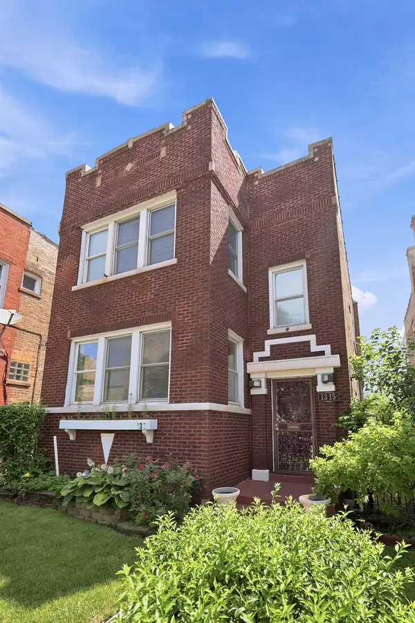 1315 N Massasoit Avenue, Chicago, IL 60651