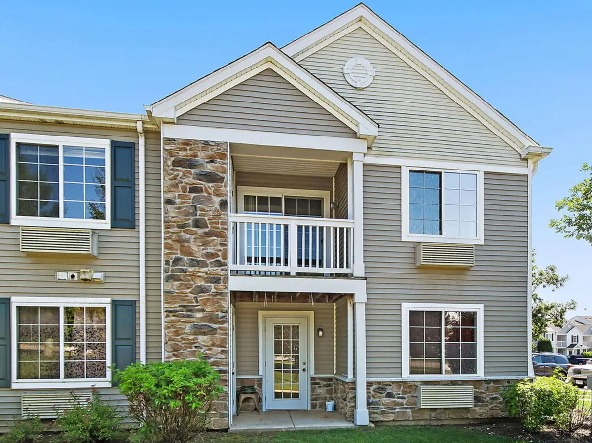 131 Silverstone Drive #4, Carpentersville, IL 60110 - #1