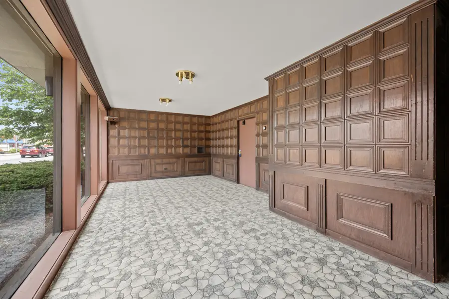1247 S Harlem Avenue #103, Berwyn, IL 60402 - #2