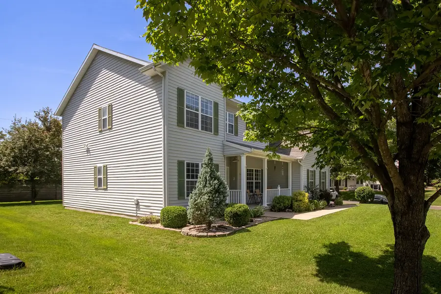 36 Edgewood Lane N, Centralia, IL 62801 - #3