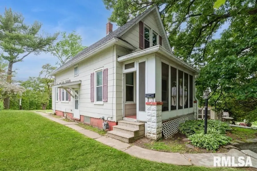 2308 18th Avenue, Moline, IL 61265 - #1