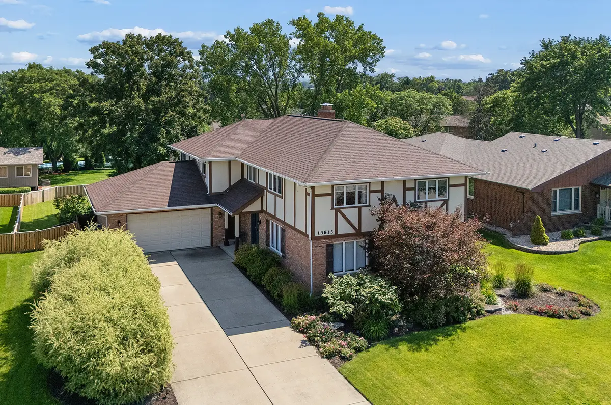 13813 W Dublin Drive, Homer Glen, IL 60491 - #1