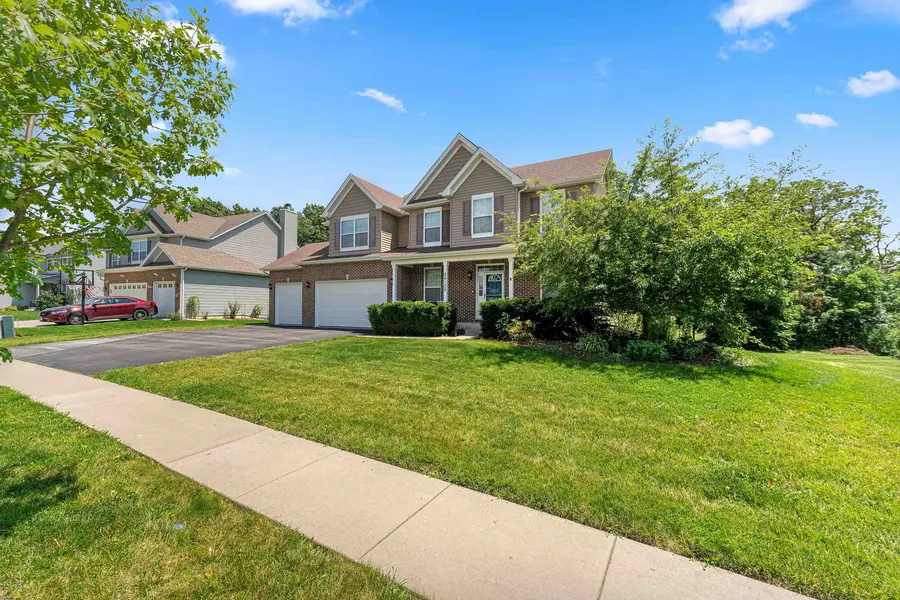 26105 W Ravine Woods Drive, Channahon, IL 60410 - #2