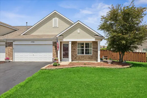 1950 Diamond Head Trail, Pingree Grove, IL 60140