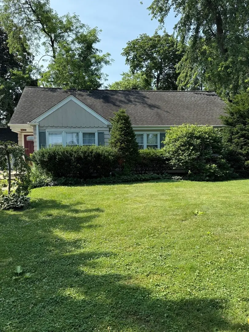 47 W Algonquin Road, Des Plaines, IL 60016 - #1