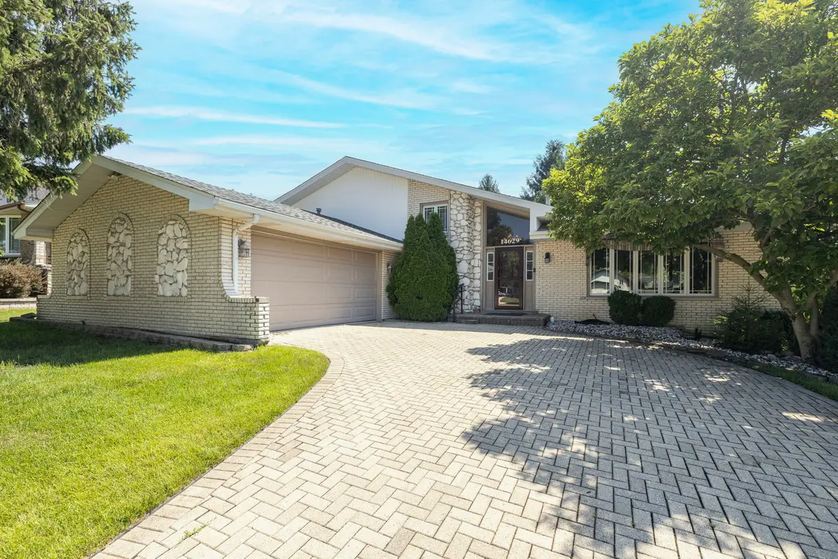14629 S East Abbott Road, Homer Glen, IL 60491 - #1