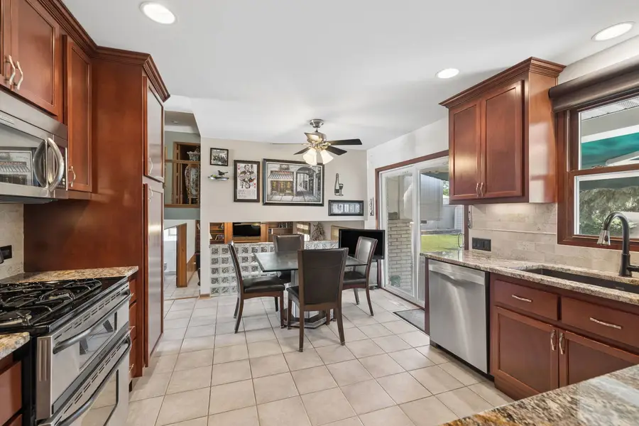 14629 S East Abbott Road, Homer Glen, IL 60491 - #3