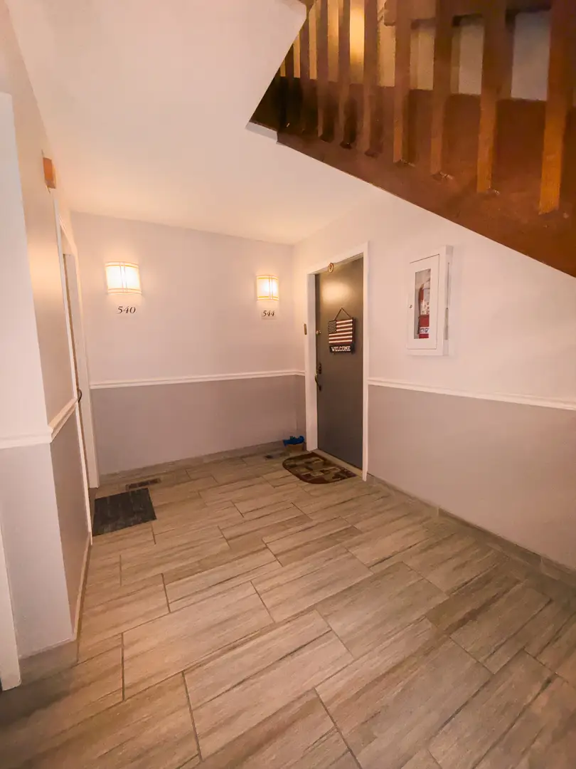 544 Elizabeth Drive #544, Wood Dale, IL 60191 - #3