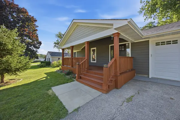 4220 Ponca Street, McHenry, IL 60050