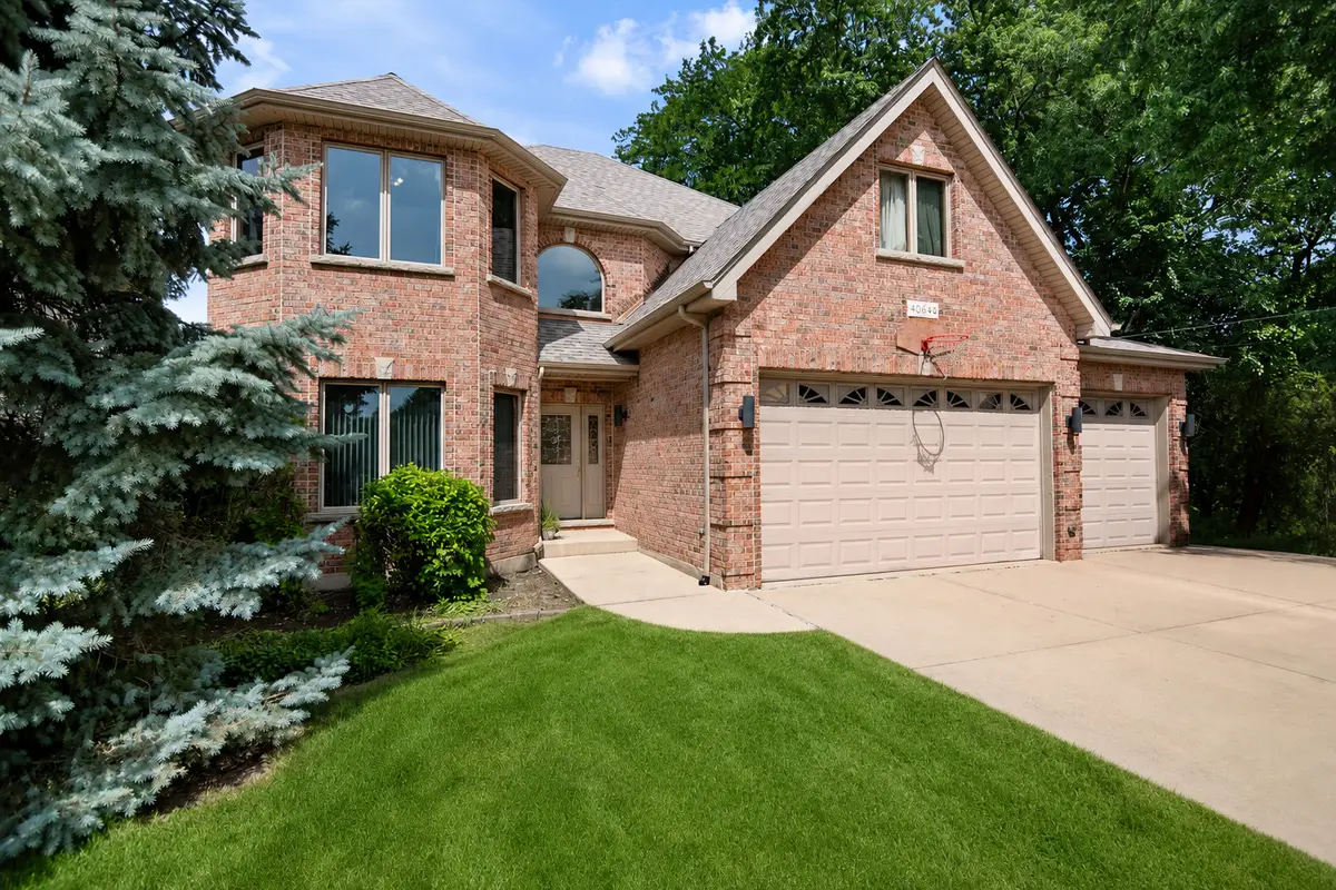 604 S Beverly Avenue, Addison, IL 60101 - #1