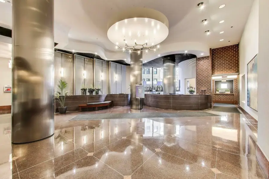 3660 N Lake Shore Drive #909, Chicago, IL 60613 - #2