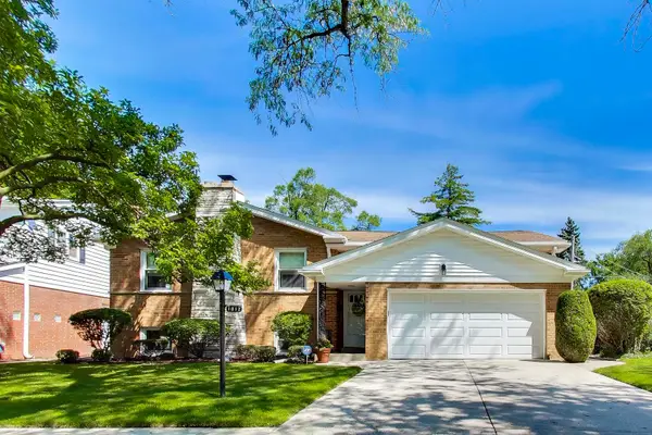 1012 Bonita Drive, Park Ridge, IL 60068