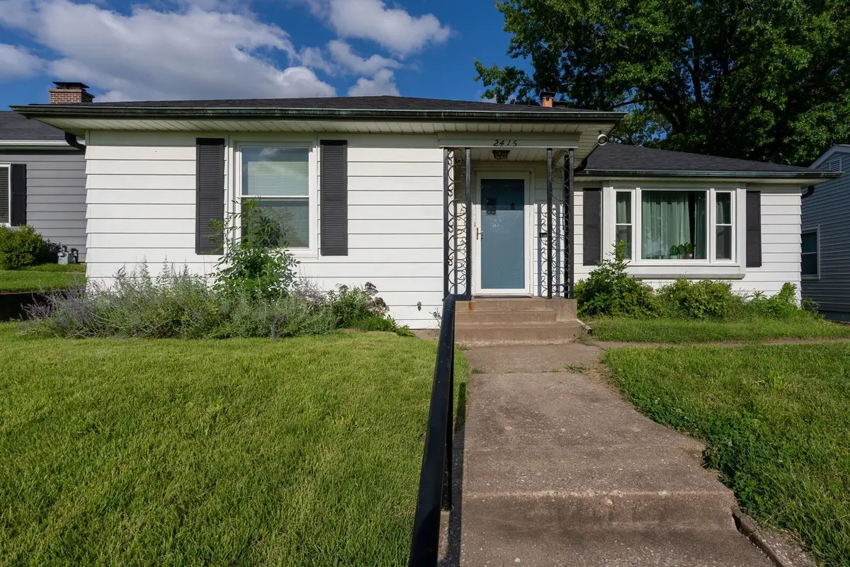 2415 Glen Place, Davenport, IA 52804 - #1