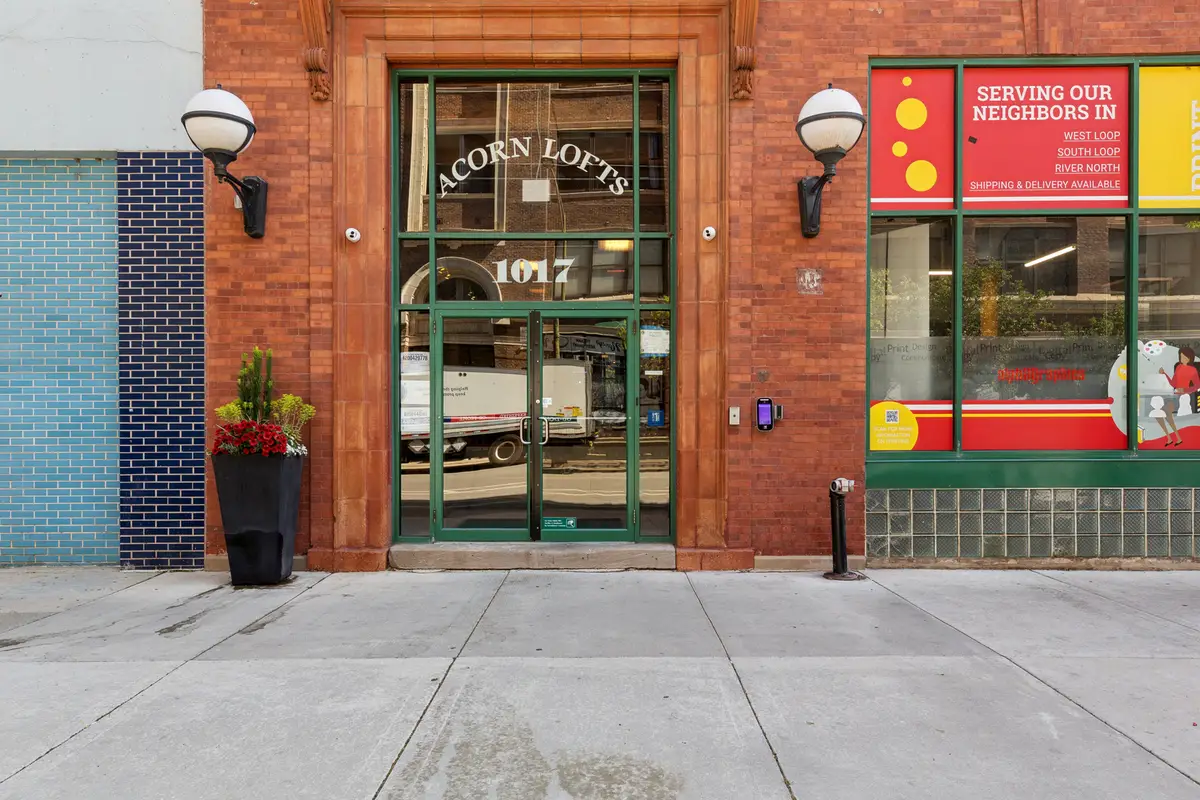 1017 W Washington Boulevard #3G, Chicago, IL 60607 - #1