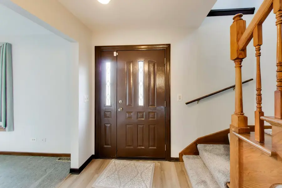 107 W Washington Street, Itasca, IL 60143 - #3