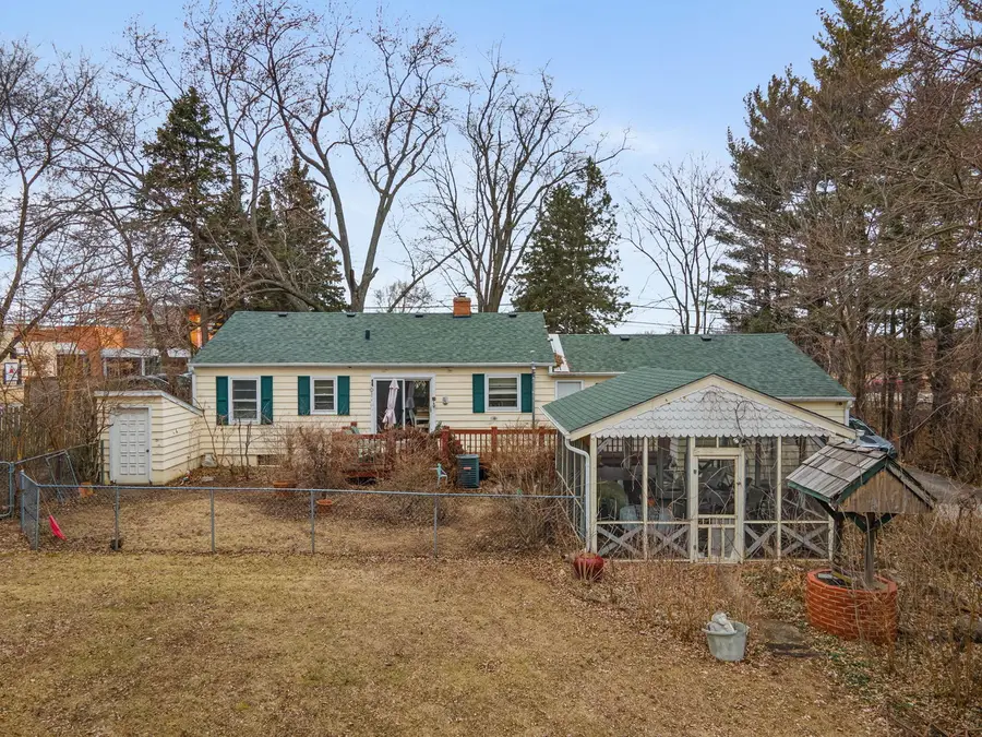 4715 W Crystal Lake Road, McHenry, IL 60050 - #2