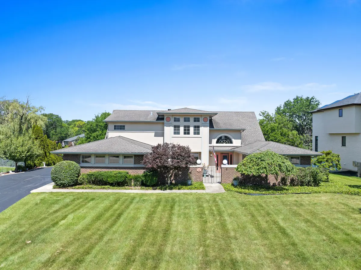 14 Hamilton Lane, Oak Brook, IL 60523 - #1