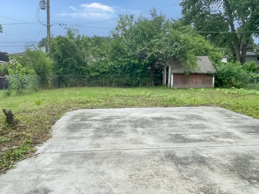15229 Dante Avenue, Dolton, IL 60419 - #3