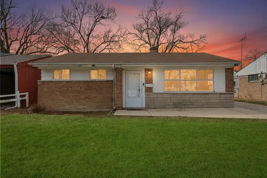1354 Gordon Avenue, Calumet City, IL 60409 - #2