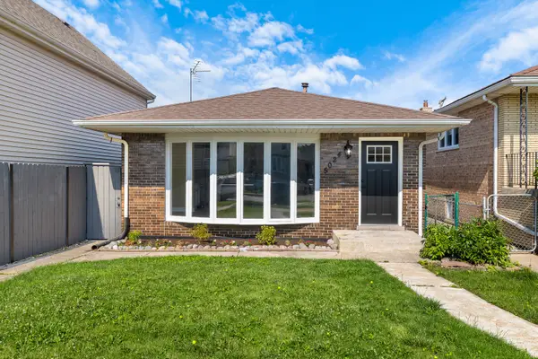 5024 S Lockwood Avenue, Chicago, IL 60638