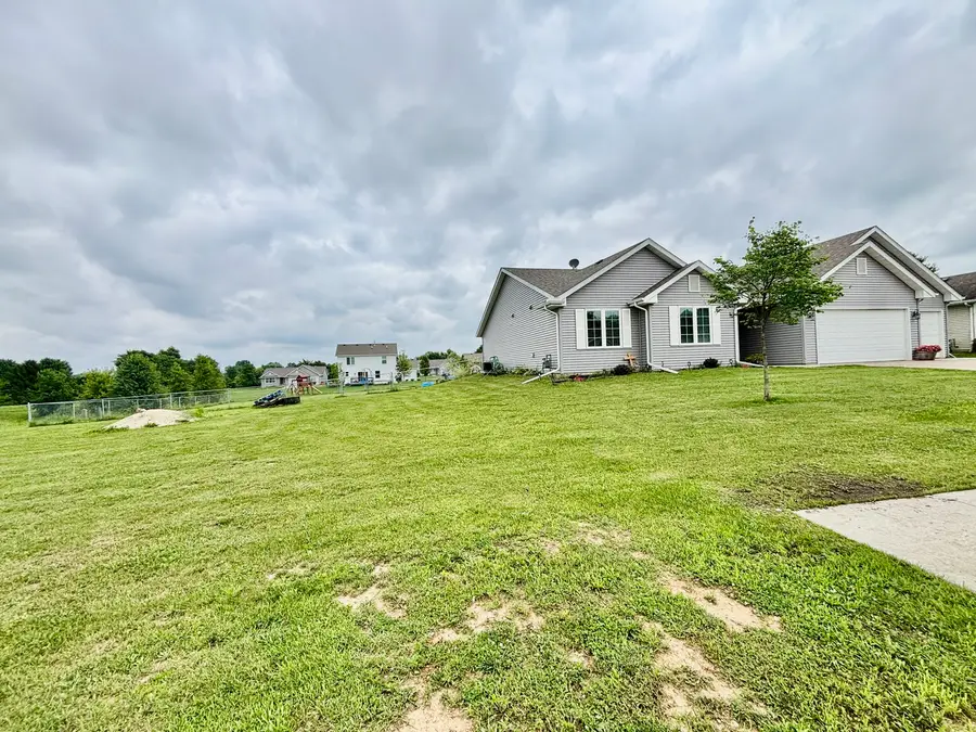 205 Sundance Trail, Capron, IL 61012 - #3