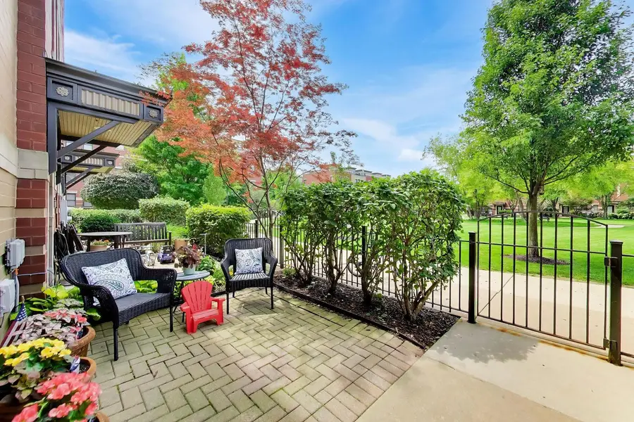 1005 N Kingsbury Street, Chicago, IL 60610 - #3