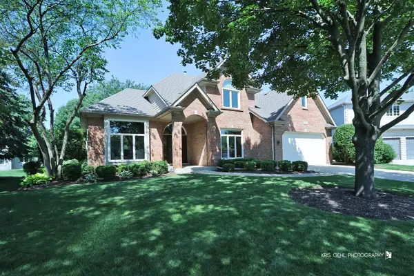 898 Lakeridge Court, Aurora, IL 60502