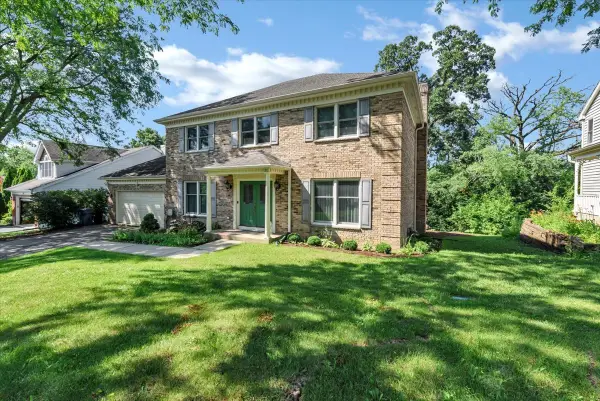2135 Hamilton Drive, West Dundee, IL 60118