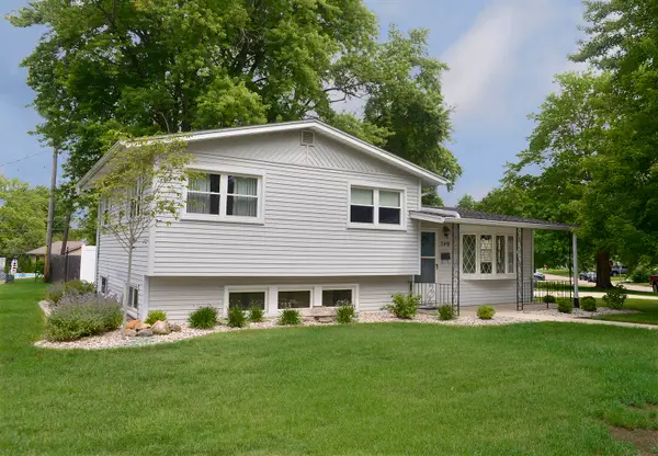 749 Fort Street, Ottawa, IL 61350