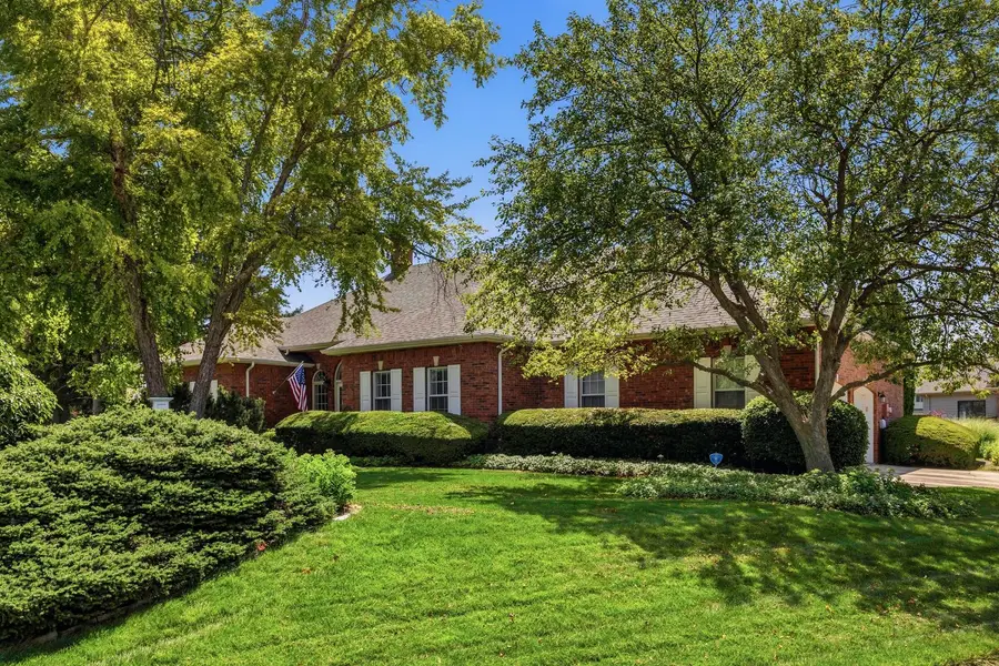 1610 Yorkshire Drive, Champaign, IL 61822 - #2