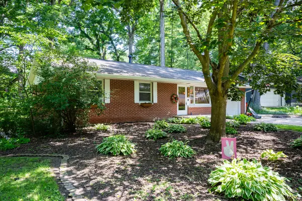 506 W Dunbar Street, Mahomet, IL 61853