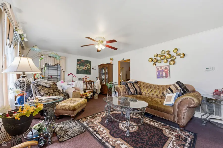 10066 S Van Vlissingen Road, Chicago, IL 60617 - #2