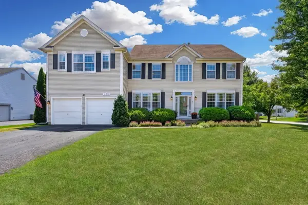 479 Nuthatch Way, Lindenhurst, IL 60046