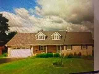 1318 W Lincoln Road, McHenry, IL 60051