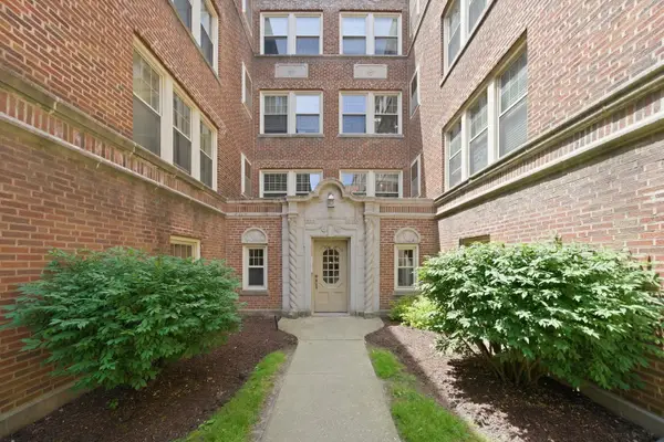 Address Withheld By Seller, Chicago, IL 60626