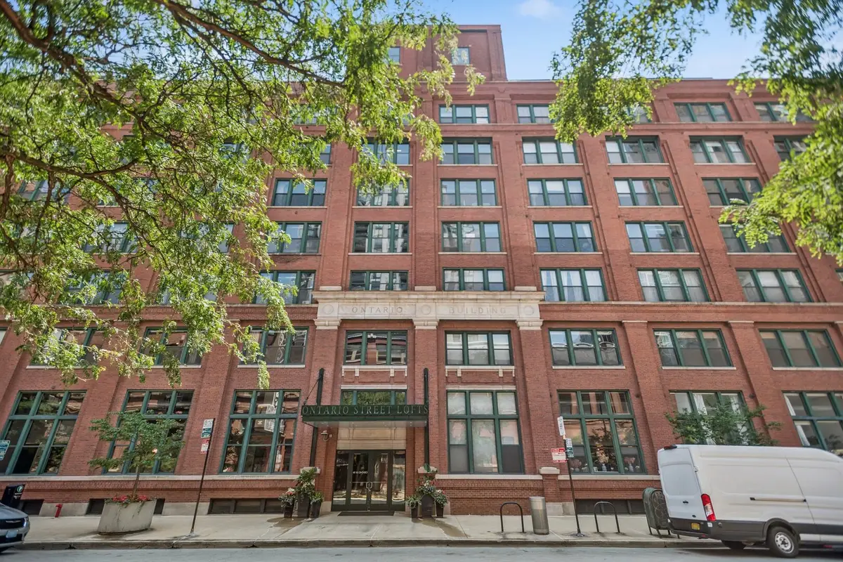 411 W Ontario Street #322, Chicago, IL 60654 - #1
