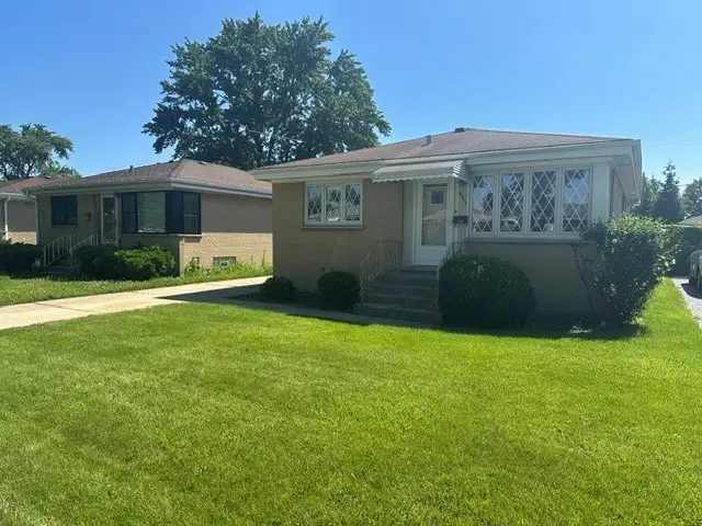 4933 N Ozanam Avenue, Norridge, IL 60706 - #3
