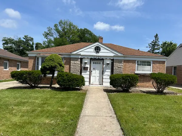 2222 Spruce Road, Homewood, IL 60430