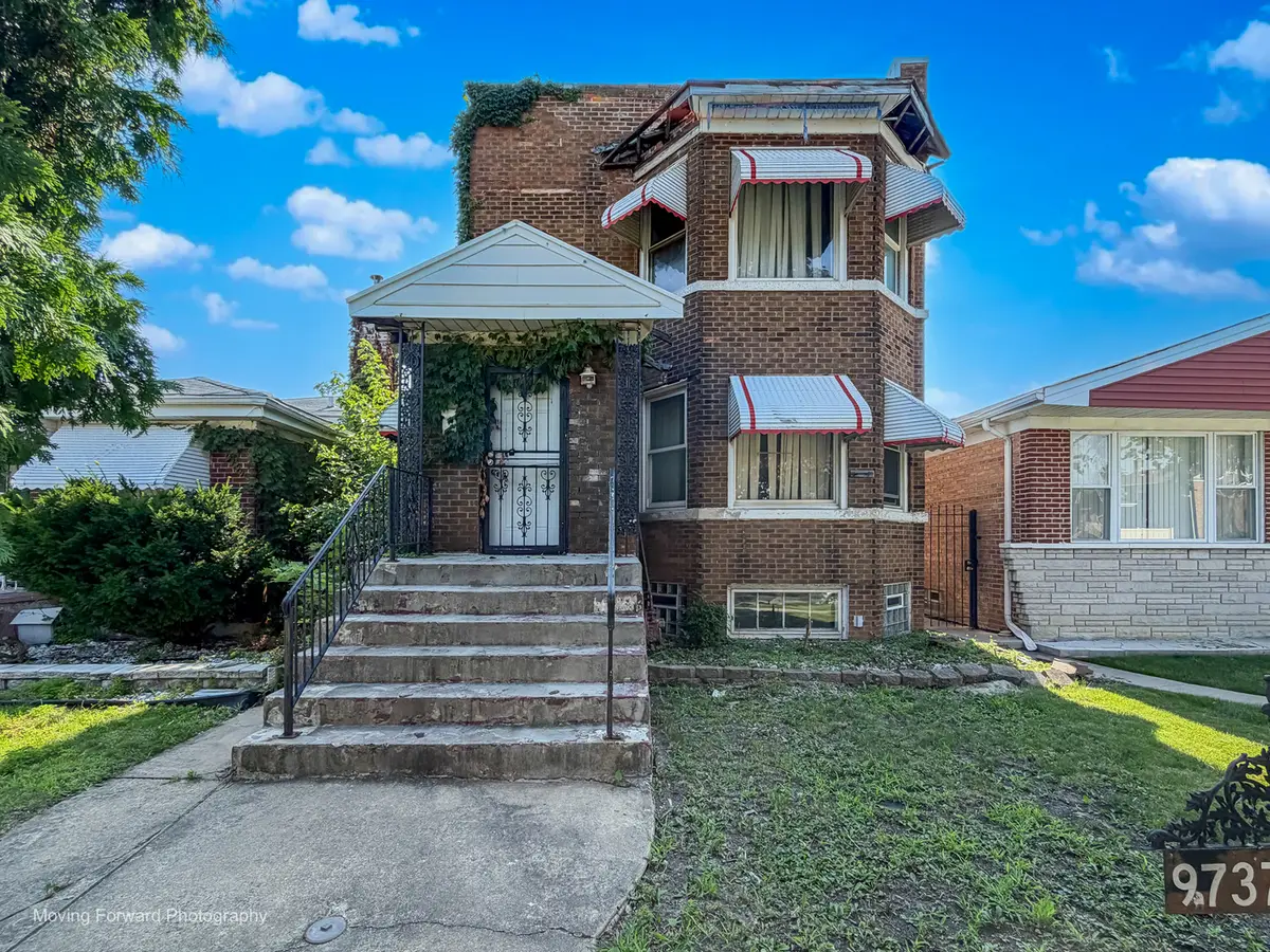 9737 S Prairie Avenue, Chicago, IL 60628 - #1
