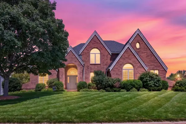 402 Northridge Cc Estates, Normal, IL 61761