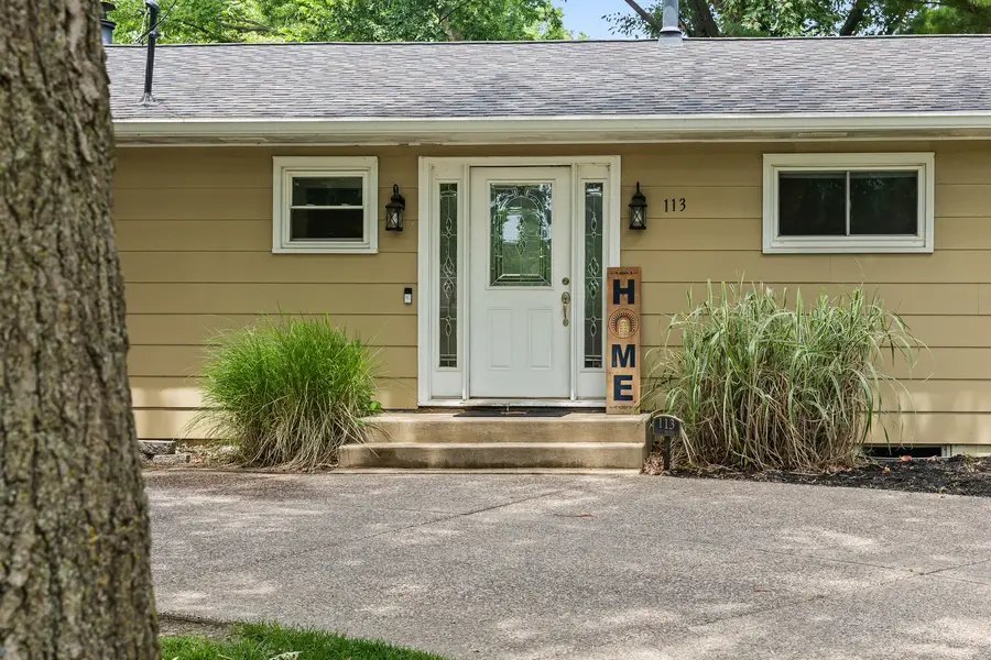 113 31st Avenue, Moline, IL 61265 - #3