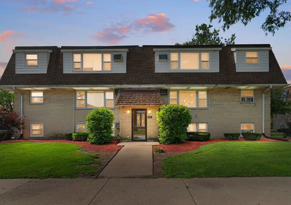 9907 W 58th Street, Countryside, IL 60525 - #1