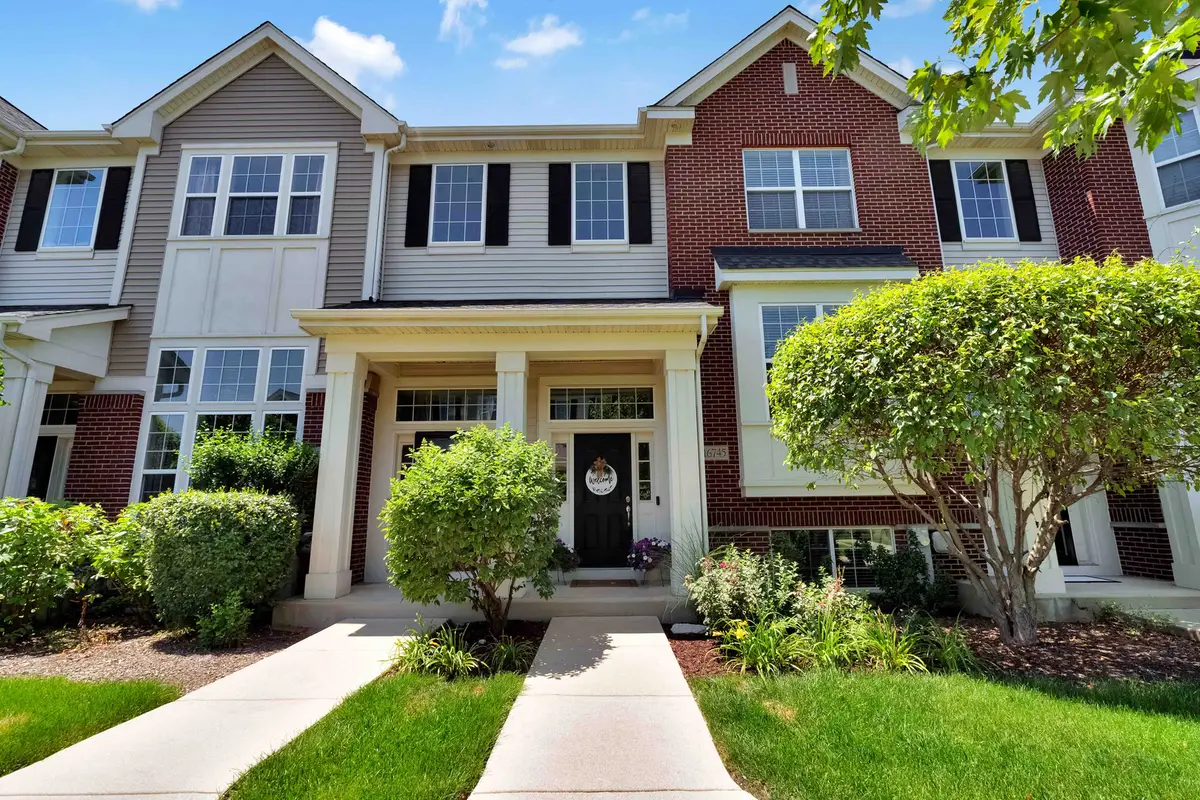 16745 Brighton Drive, Lemont, IL 60439 - #1
